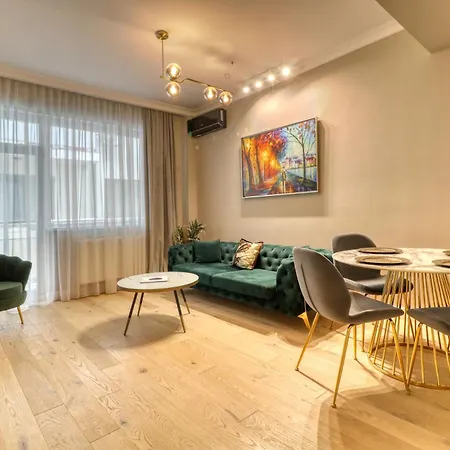 Urban Chic Sanctuary アパート